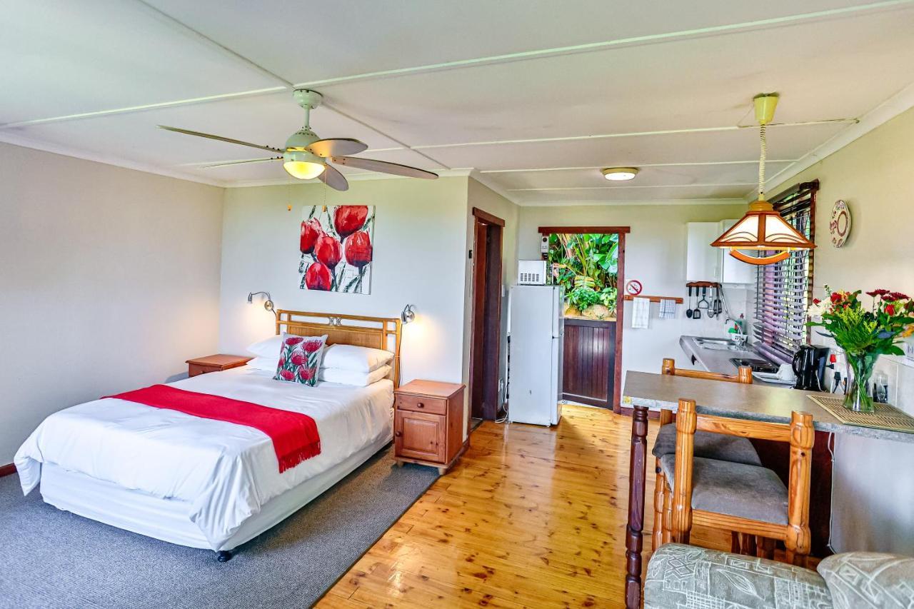 Zuider Zee Guest House Ballito Exterior photo